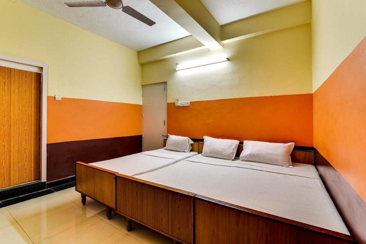 Hotel O Srinivasa Residency Lodge Tirupati Exterior photo